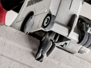 Miért választják egyre többen a falhoronymaró gépeket?