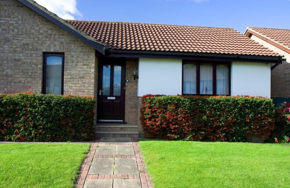 Hogyan formálja a tetőszigetelés rétegrendje az otthon hőkomfortját?